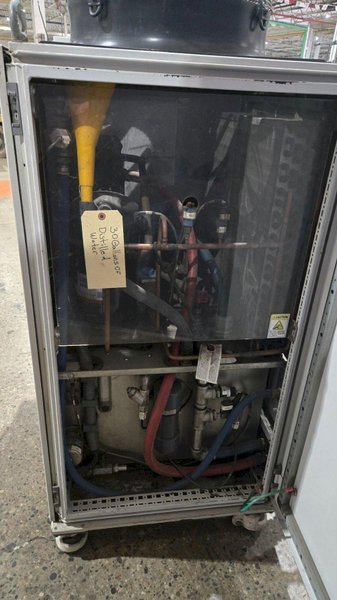 IPG PHOTONICS LC71. 01-A. 4. 5/6 Laser Chiller 400V/480V, 3PH USED