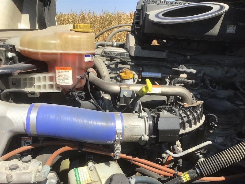 FREIGHTLINER Cascadia 126 - Trucks