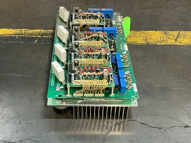 KAWASAKI SERVO DRIVE  -  ICK-34