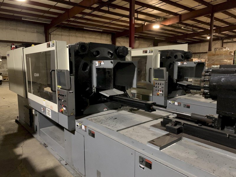 Nissei Used FN280-100A Injection Molding Machine, 309 US Ton; NEW Screw and Barrel; Customizable Shot Size