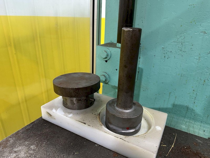 50 TON HANNIFIN MODEL F500-41-SP C-FRAME HYDRAULIC PRESS: STOCK #12233