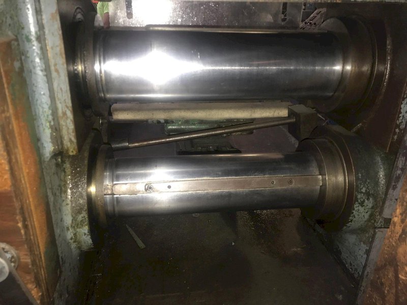 Ruesch Model 146 4.250" x 14" Slitter with Single Recoiler and Tooling