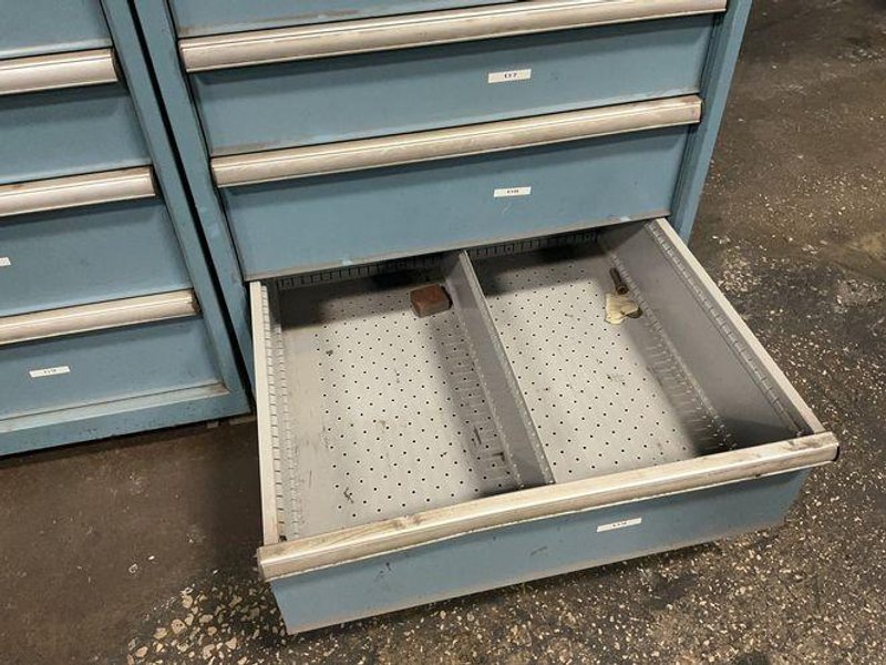 LISTA 18 DRAWERS TOOL CABINET
