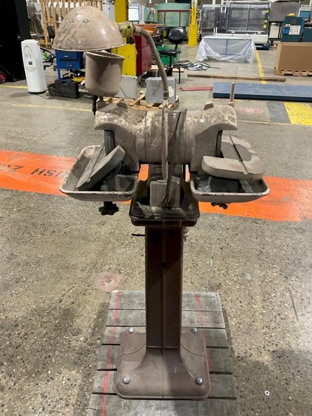 DELTA BALL BEARING CARBIDE TOOL GRINDER 220V/440V USED