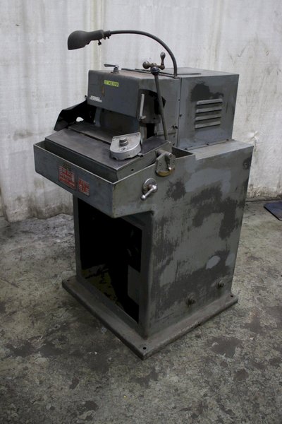 STANDARD MODEL 100 TWIN WHEEL DOUBLE END GRINDER: STOCK #75968