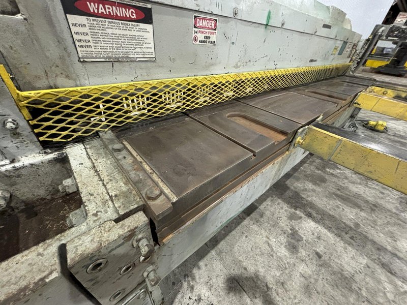 10' X 1/4" WYSONG MODEL #1025 MECHANICAL POWER SQUARING SHEAR: STOCK #21859