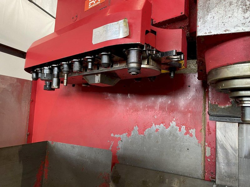 MATSUURA MC-500V-DC TWIN SPINDLE VERTICAL MACHINING CENTER. STOCK # 1052222