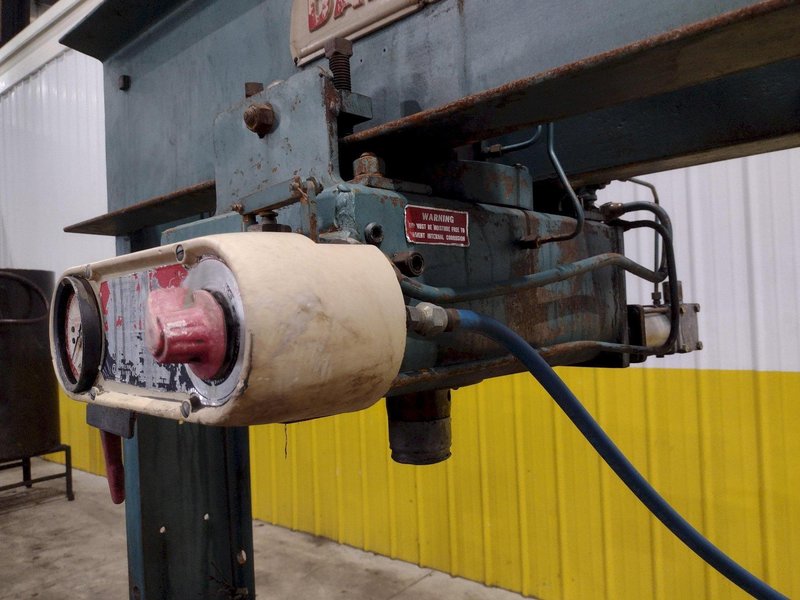 75 TON DAKE MODEL #6-275 AIR-HYDRAULIC H-FRAME PRESS: STOCK #23521