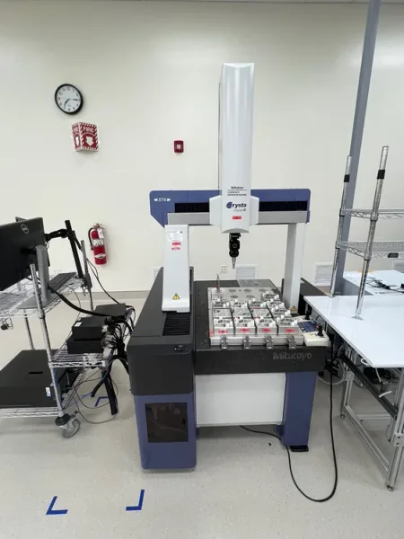 2004 MITUTOYO CRYSTA APEX C574 | Coordinate Measuring Machines