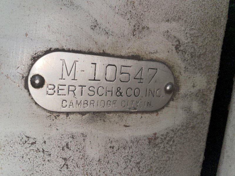 10' X 1-3/16" BERTSCH CENTURY II HYDRAULIC PLATE ROLL. STOCK # 0680524