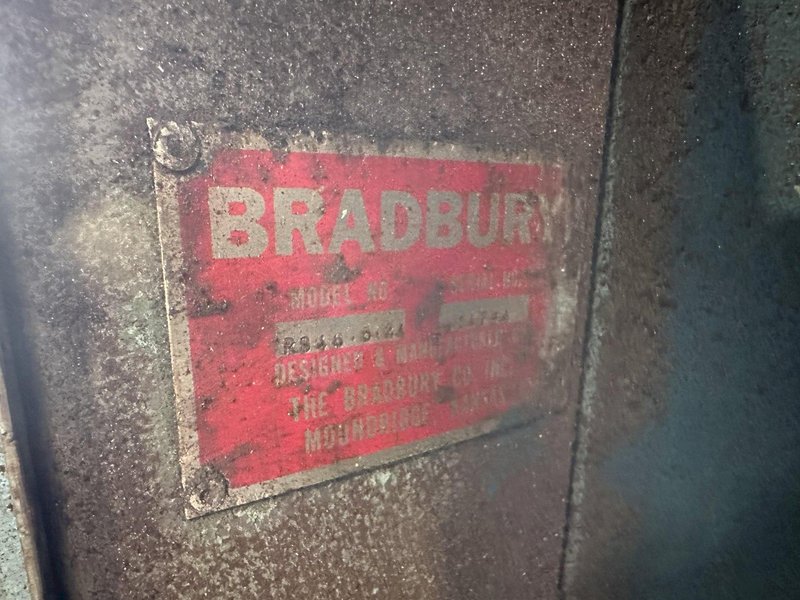 24" BRADBURY STRAIGHTENER, FEEDER &amp; PRE-PUNCH GOGLE PRESS &amp; CUTOFF: STOCK #19203