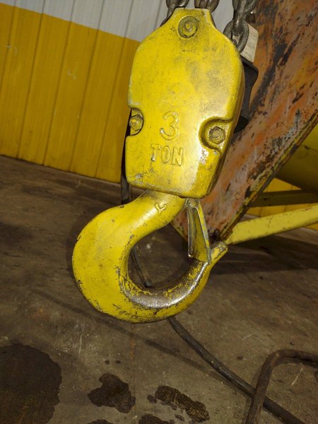 5 TON x 8' x 10' JIB ARM CRANE W/ 3 TON YALE HOIST: YOBRO #24982