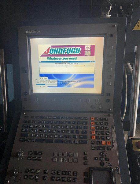 Johnford X: 4100 - Y: 2800 - Z: 800 mm CNC 5 axes