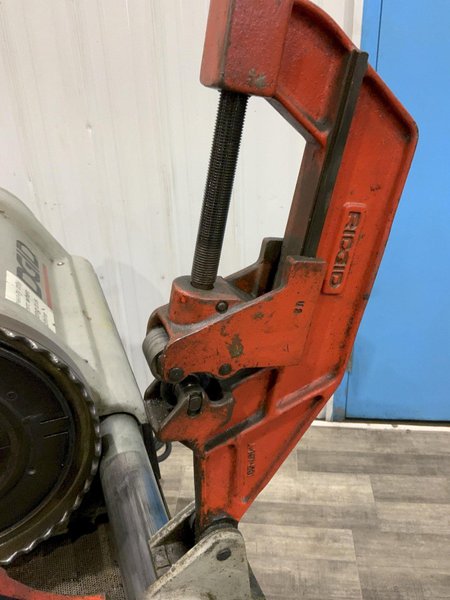 4" RIGID MODEL # 1224 BOLT &amp; PIPE THREADER: STOCK #81398