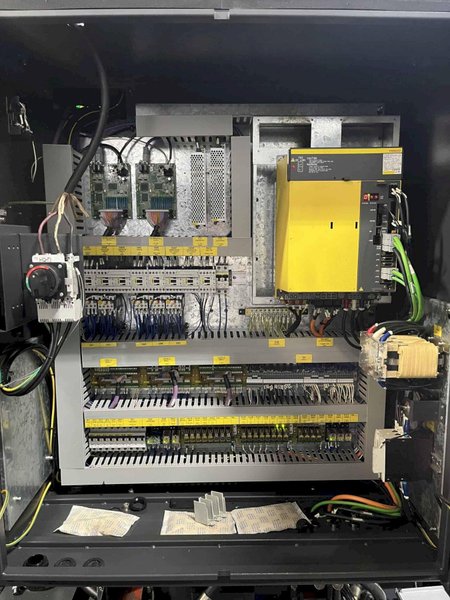 Sharp SV-2517 SX-F CNC Vertical Machining Center – Mini Mill