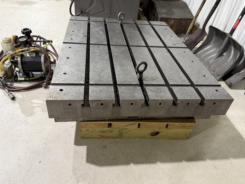 32" x 42" Air Lift Rotary Table