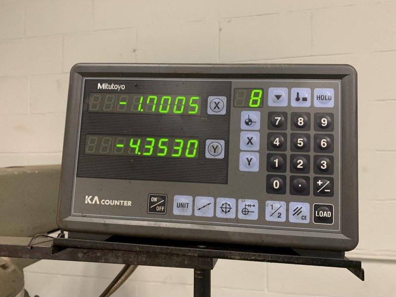 First Model LC-185VS Variable Speed Vertical Milling Machine, DRO, PDB