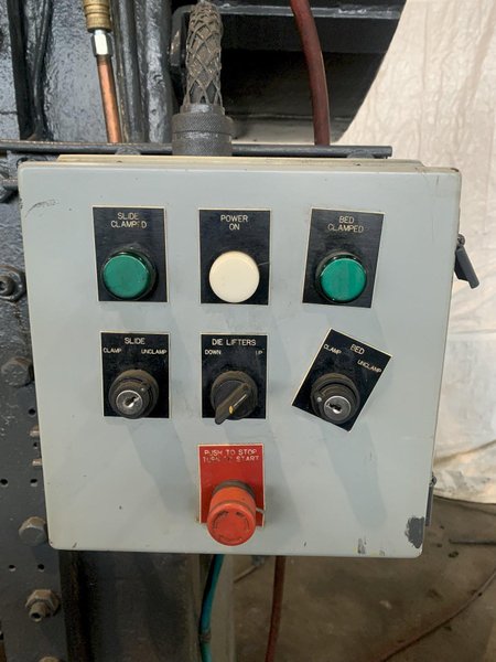 100 TON BLISS S1-100-24-30 STRAIGHT SIDE PRESS. STOCK # 1263020