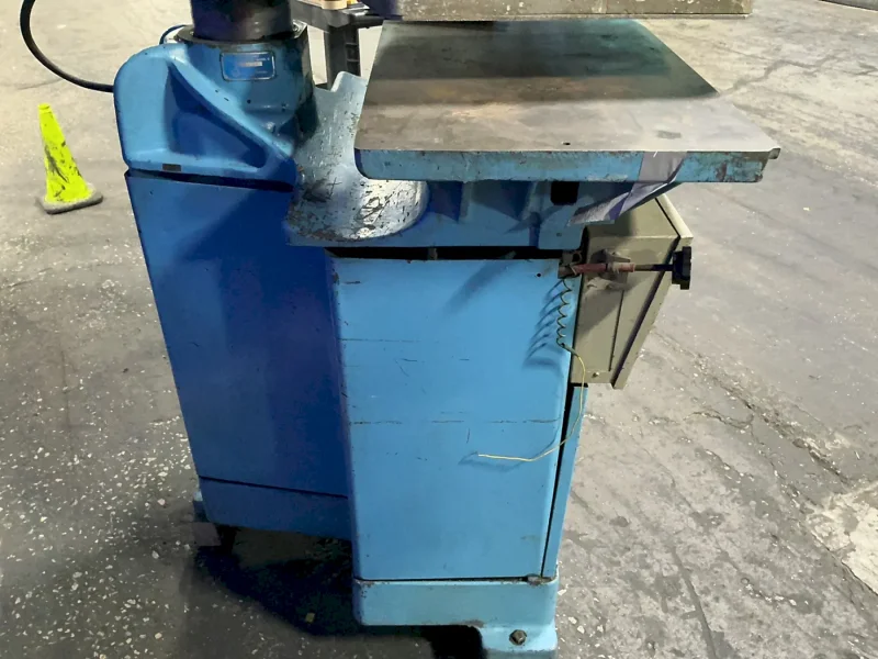 UNITED SHOE MACHINERY CORPORATION 19.5”X40” TABLE CLICKER PRESS  -  HCM-B