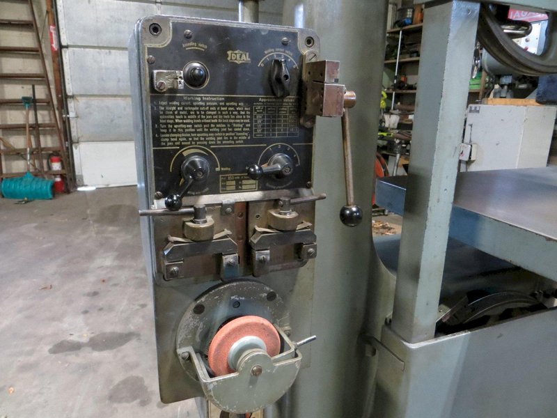 Mossner Rekord Vertical Band Saw