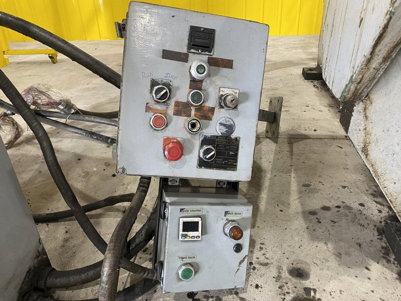 300 TON PACIFIC MODEL #300PF PRESSFORMER HYDRAULIC C-FRAME PRESS, 12" STROKE: STOCK #16260