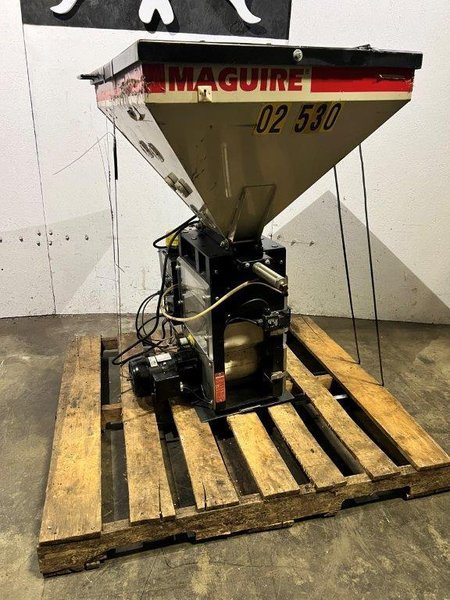 Maguire Used WSB-220 Blender, 2 Component, 900-1,000 lbs/hr