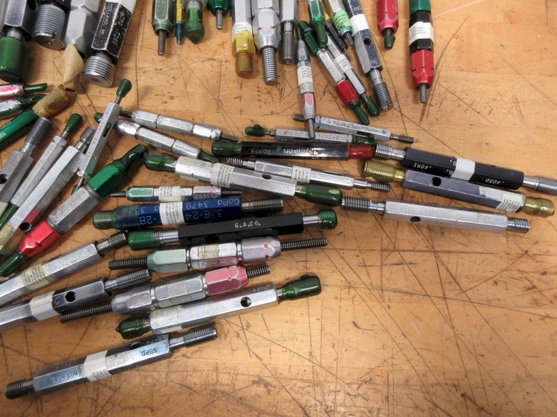 Threaded ID Go/No-Go Gauges, Standard SAE Sizes from 2/56 - 1-1/8"- Auction Item