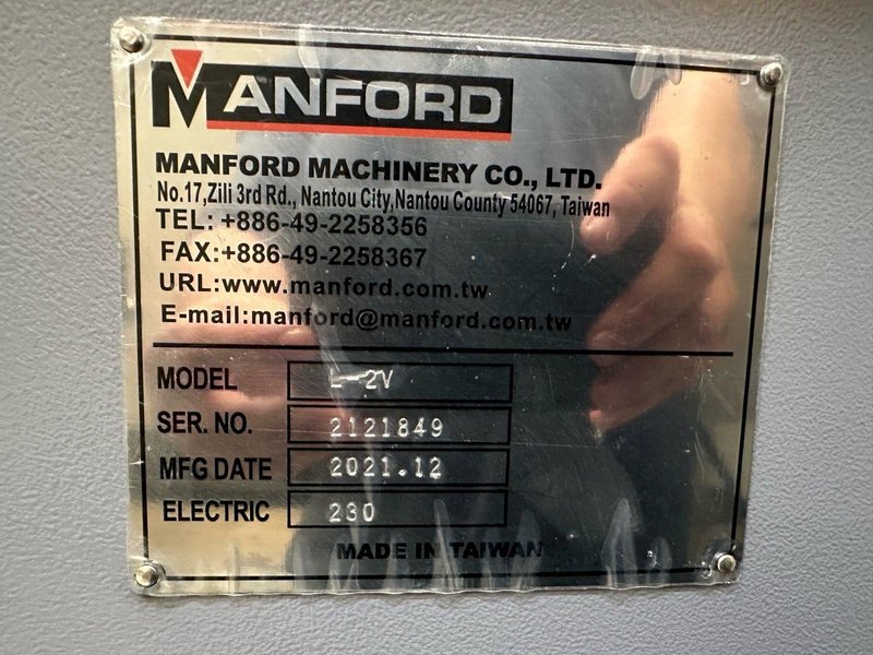 New, Manford Model L-2V Vertical Turret Milling Machine (MF-1 1/2VS)