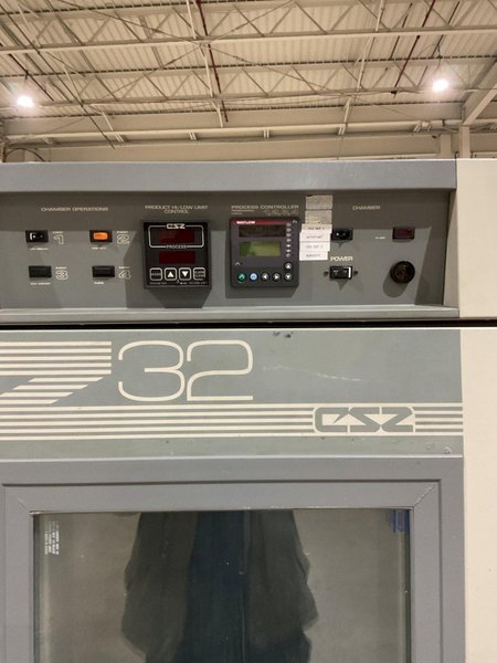 CINCINNATI SUB-ZERO ENVIRONMENTAL CHAMBER  ZH-32-2-2-H/AC USED