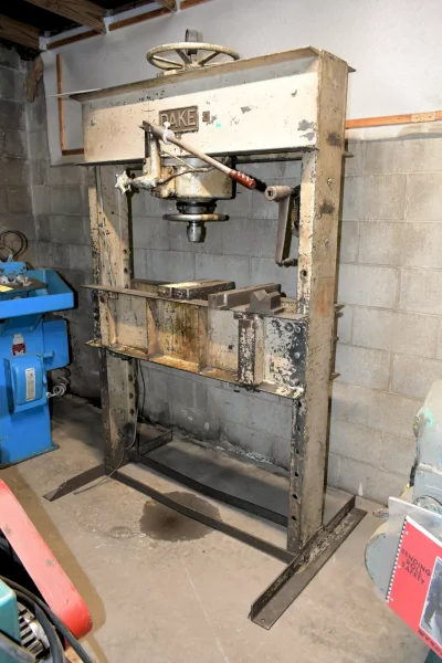 70 TON DAKE MODEL #70H H-FRAME HYDRAULIC PRESS: YOBRO #25833