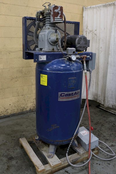 5 HP CAST AIR COMPRESSOR COMPANY AIR COMPRESSOR: STOCK 73346