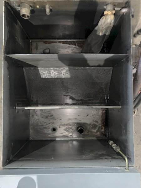 CHIP BLASTER VEGA1000 HIGH PRESSURE COOLANT SYSTEM. STOCK # 1271523.