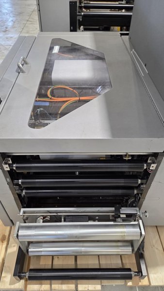 EMT RF UWSCR20 Tight Web Unwinder/Rewinder, 2017 – Chameleon RFX Roll-to-Roll Web Finishing System – High Speed 23″ Web