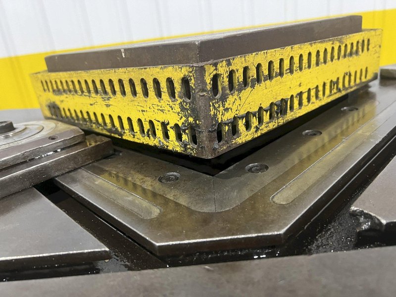 6&quot; X 6&quot; PRO-NOTCH POWER CORNER NOTCHER: STOCK #20276