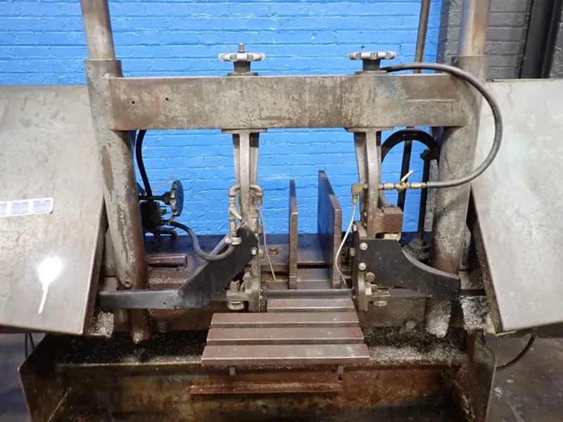Wells 15 1/2" X 19 1/2" Horizontal Band Saw