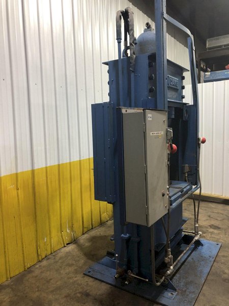 300 TON DAKE H-FRAME HYDRAULIC PRESS: STOCK #17036