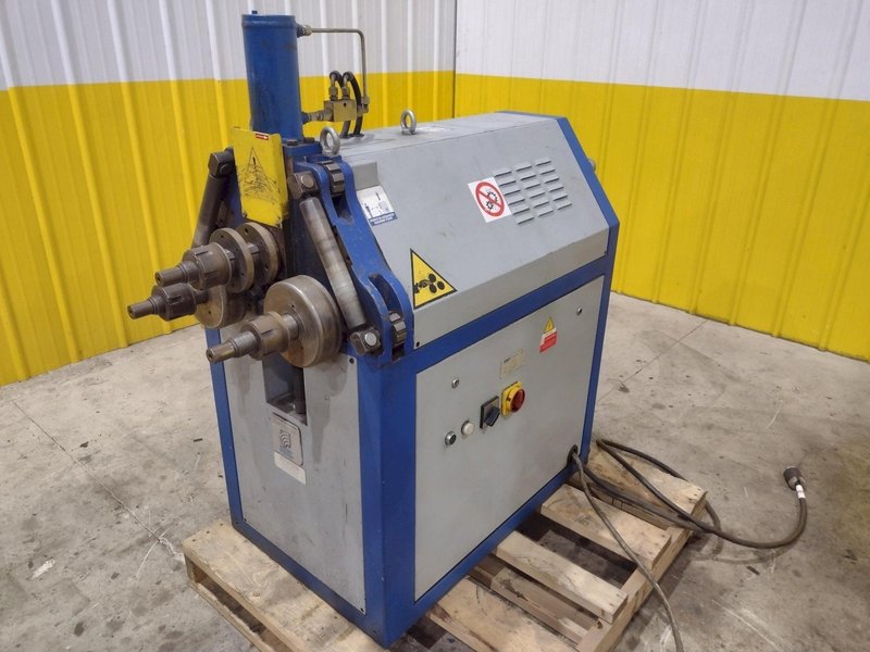 2&quot; x 2&quot; x 3/8&quot; TAURING MODEL #SAF DS60 HYDRAULIC ANGLE ROLL, 20003: STOCK #22814