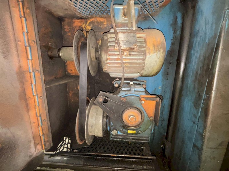 30&quot; X 36&quot; W.F. WELLS MODEL G-30-II HORIZONTAL BANDSAW: STOCK #23678