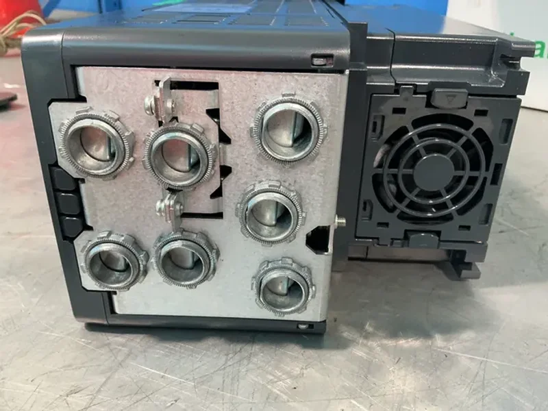 SCHNEIDER  ELECTRIC GRAPHIC DISPLAY TERMINAL ALTIVAR 930   -  ATV93OU22N4