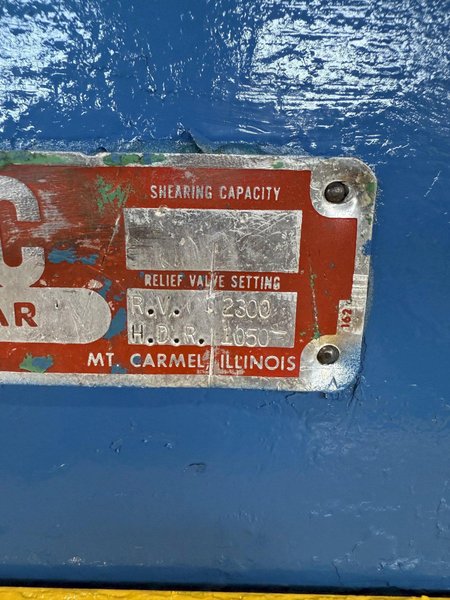 10’ X 1/4" PACIFIC MODEL #250B10 HYDRAULIC SHEAR. STOCK # 0665425