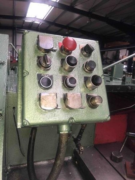 9/16&quot; NATIONAL 89 TWO-DIE THREE PUNCH COLD HEADER