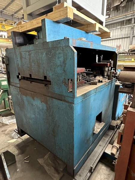 24" BRADBURY STRAIGHTENER, FEEDER &amp; PRE-PUNCH GOGLE PRESS &amp; CUTOFF: STOCK #19203