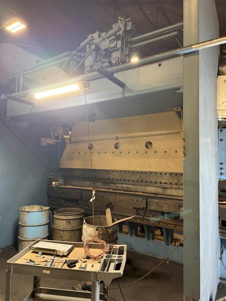 750 TON X 16' CINCINATTI 750HX12 HYDRAULIC PRESS BRAKE. STOCK #0432726