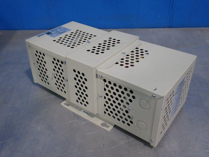 EMERSON CONSTANT VOLTAGE SINE WAVE OUTPUT   -  23-23-210-8