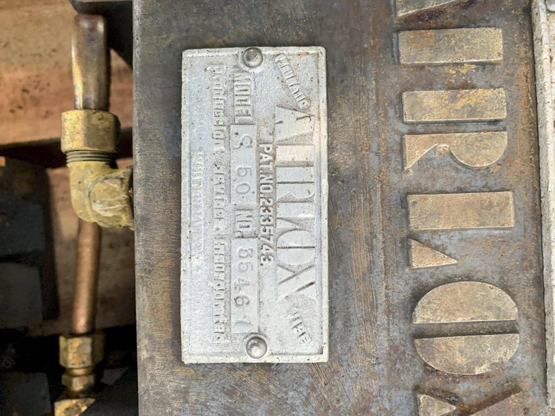 AIRLOX S-50 AR VISE. (QTY 4) STOCK # 0997424