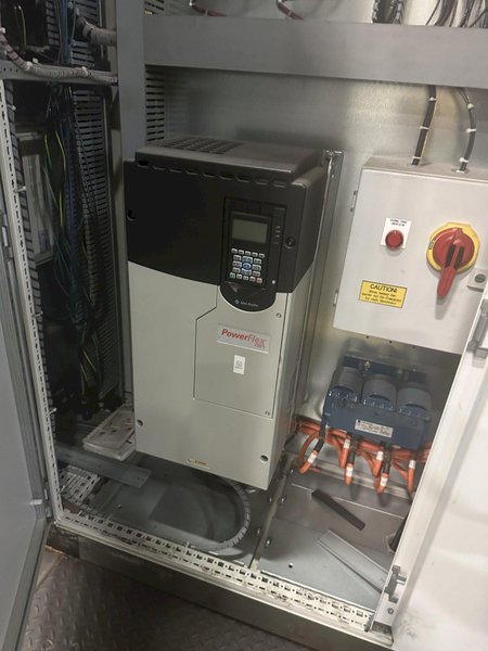 400 TON FUKUI BLANKING PRESS. 72&quot; X .128&quot; X 70,000 LB SERVO FEEDLINE STOCK #  0956723