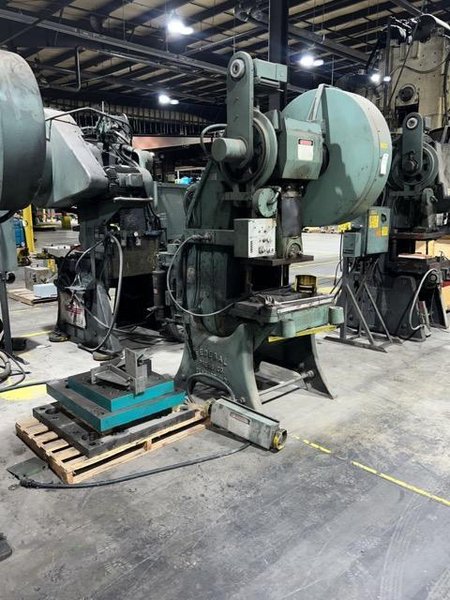 60 Ton Federal Single Crank Flywheel OBI Press
