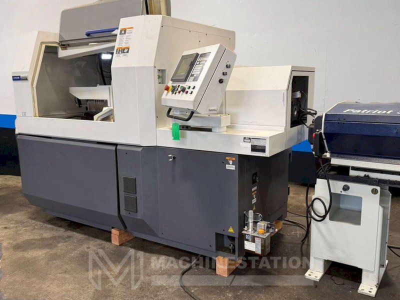 Citizen Cincom L32-1M8 CNC Swiss Type Automatic Lathe – 2019 Bar Feeder