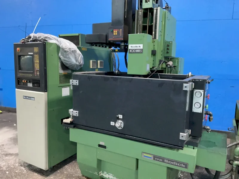SODICK 36” X 20” CNC 4 AXIS DIESINKER EDM MACHINE   -  MM-5