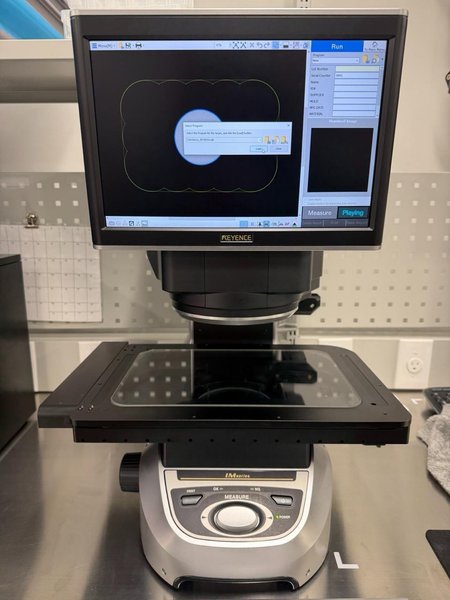 Keyence IM-8030 Image Dimension Measurement System, 2023